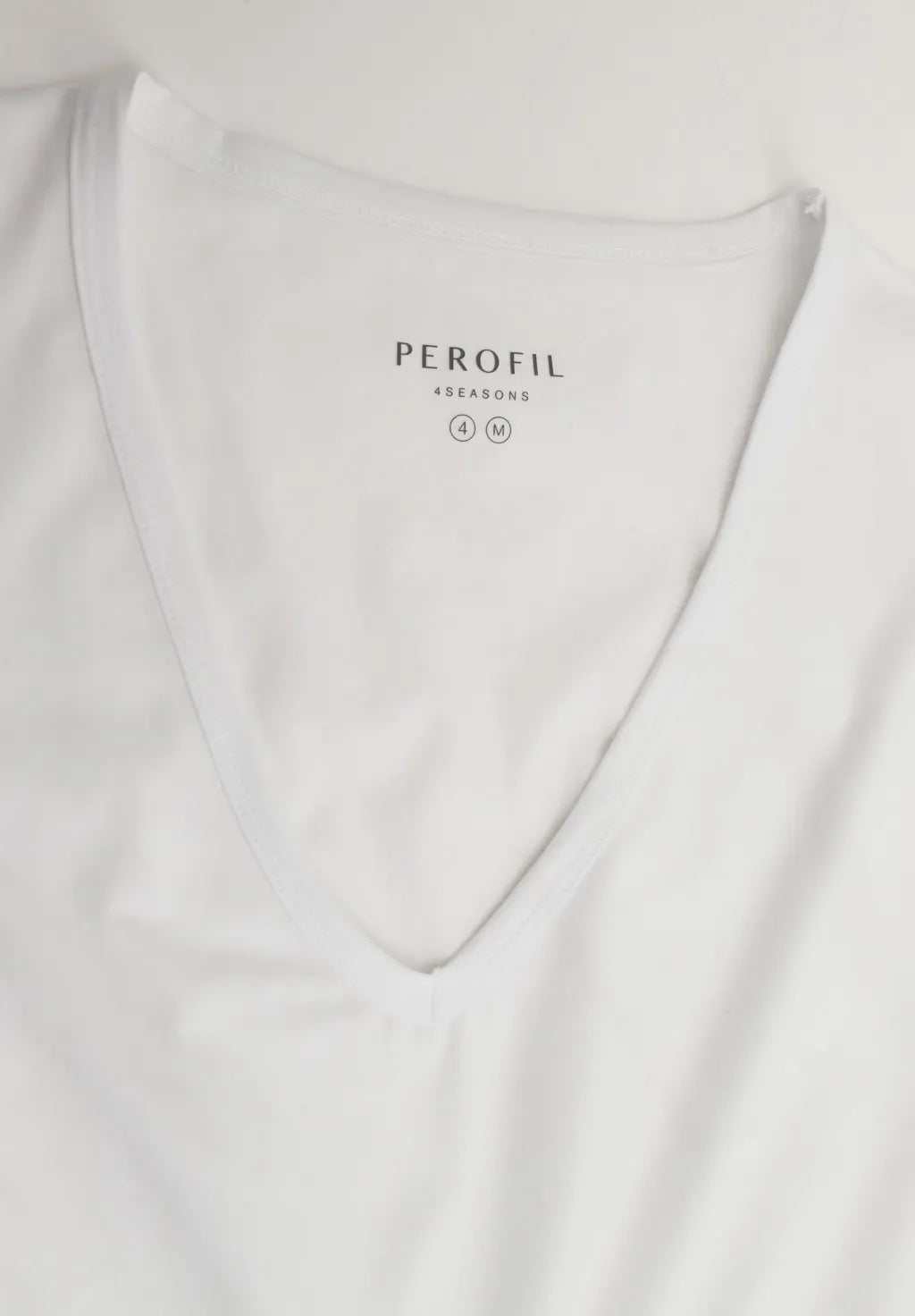 VネックTシャツ 224189.003(PZU599003)