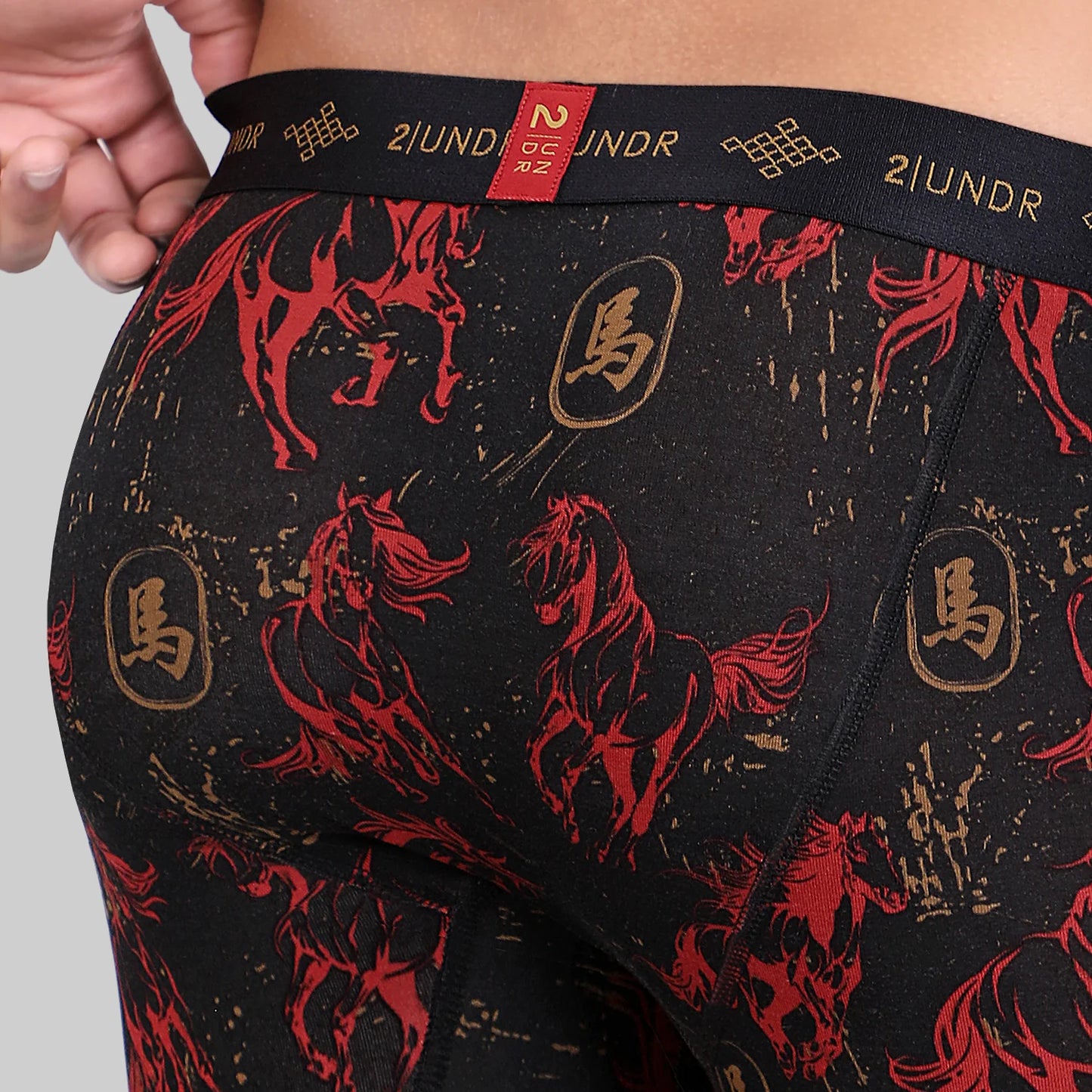 【2UNDR】 SWING SHIFT TRUNK プリント (TUB66T301-10)